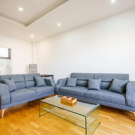 Апартаменты Fam Glam Comfort Ларнака